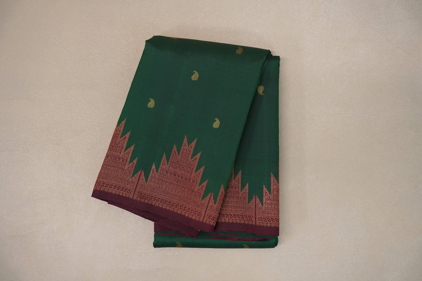 Emerald Green with reddish maroon Vintage Kanjivaram Silk Saree by Shreenivas Silks PSSR019202