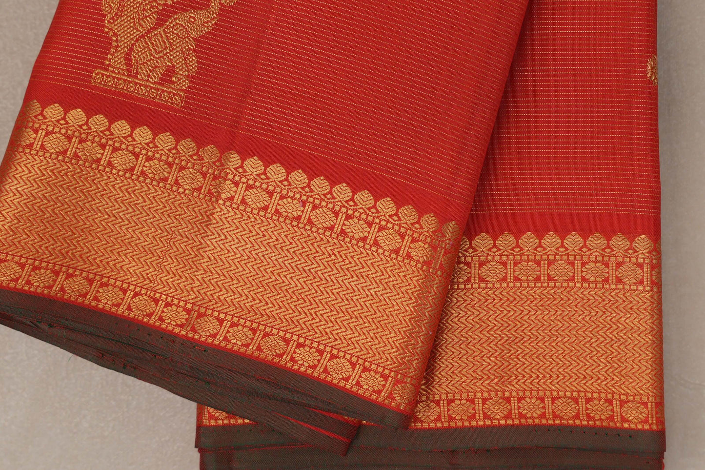 Bright Orange Vintage Kanjivaram Silk Saree by Shreenivas Silks PSSR019203
