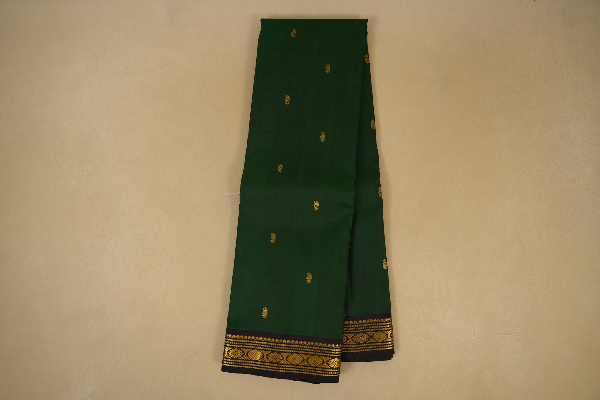 Online Bottle Green with Deep Brown Borders Kanjivaram Silk Saree
