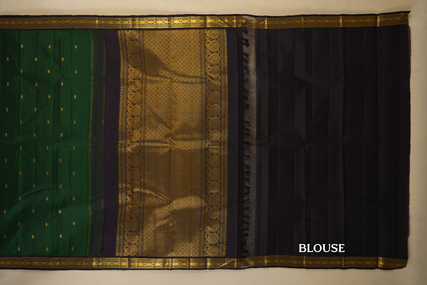 Bottle Green with Deep Brown Borders Kanjivaram Silk Saree blouse