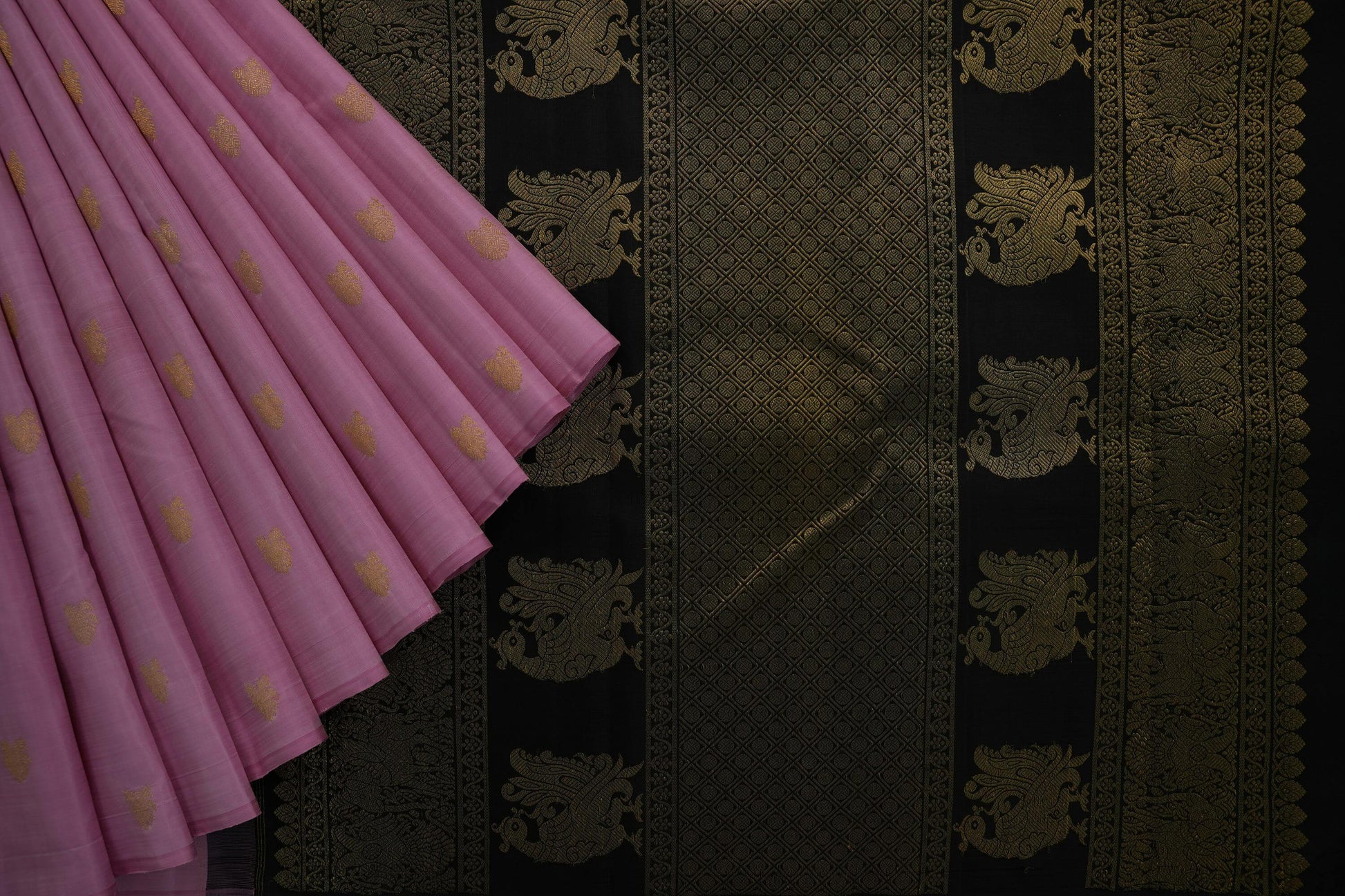 Baby pink kanchipuram silk saree