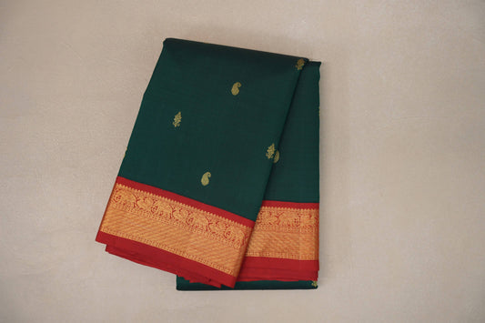 Deep Green with bright red Vintage Kanjivaram Silk Saree by Shreenivas Silks PSSR019207