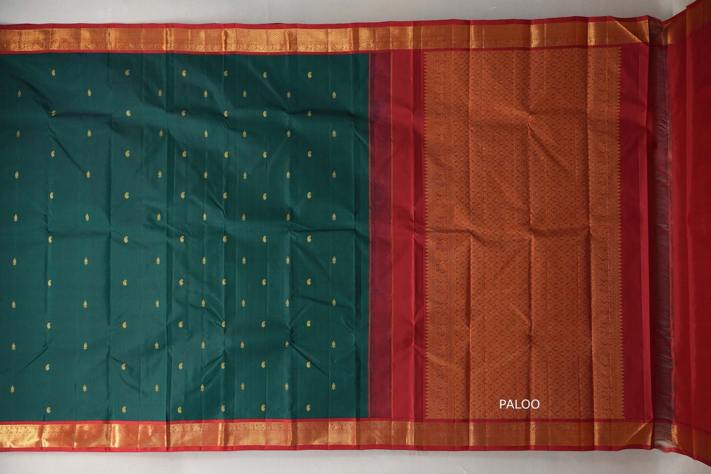 Deep Green with bright red Vintage Kanjivaram Silk Saree by Shreenivas Silks PSSR019207