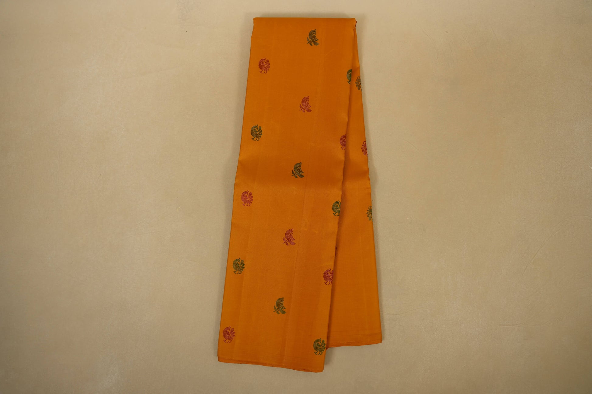 Online Mustard Borderless Kanjivaram Silk Saree