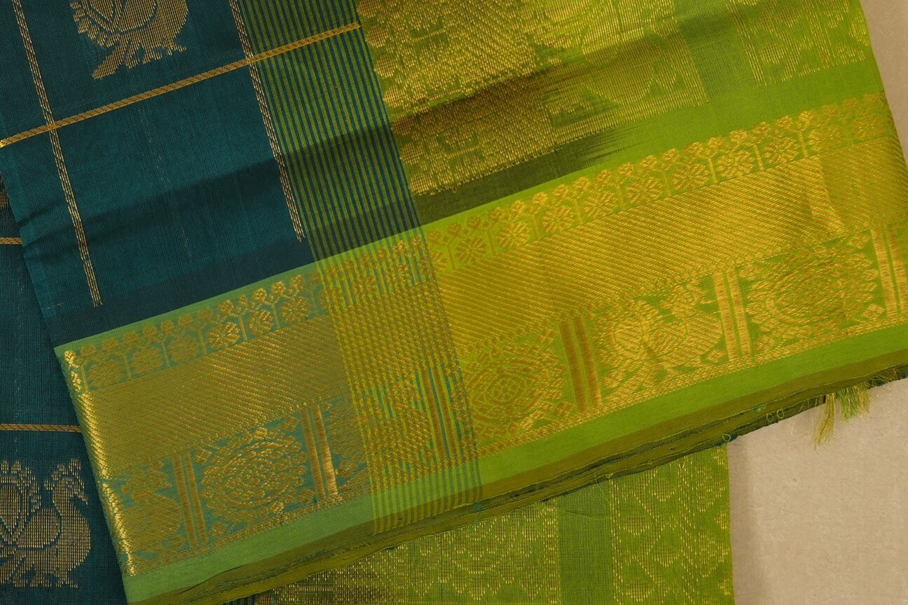 Peacock green with rexona green Borders Silk Cotton Saree by Shreenivas Silks border