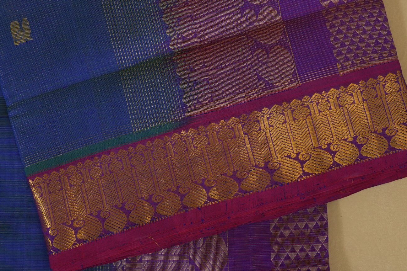 Peacock Blue with dark pink Borders Silk Cotton Saree border