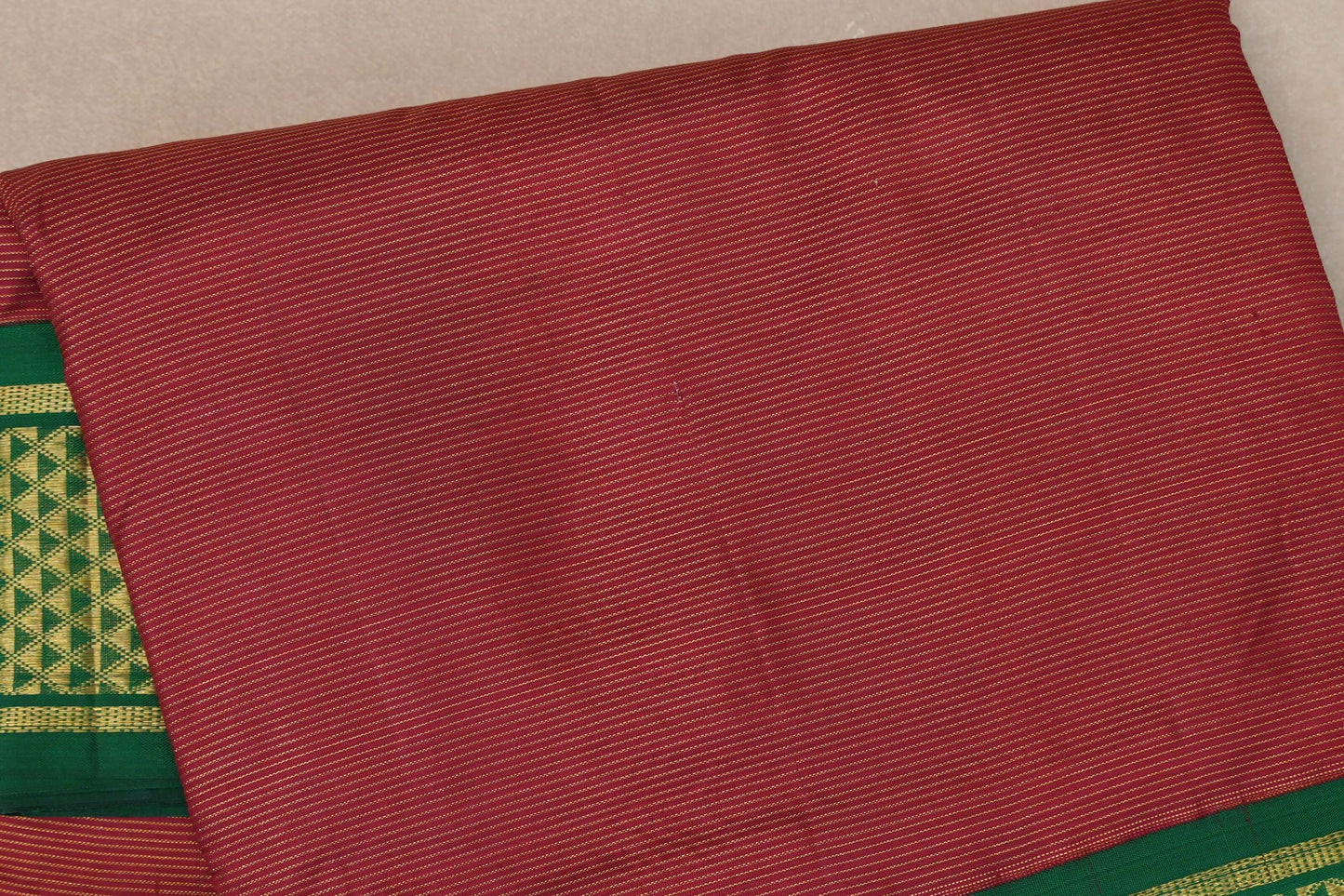 Reddish Maroon with deep green Ten Yards Silk Saree by Shreenivas Silks PSSR019224