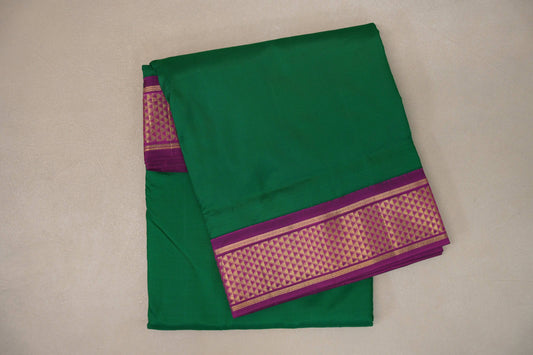 Emerald green with deep magenta Ten Yards Silk Saree by Shreenivas Silks PSSR019225