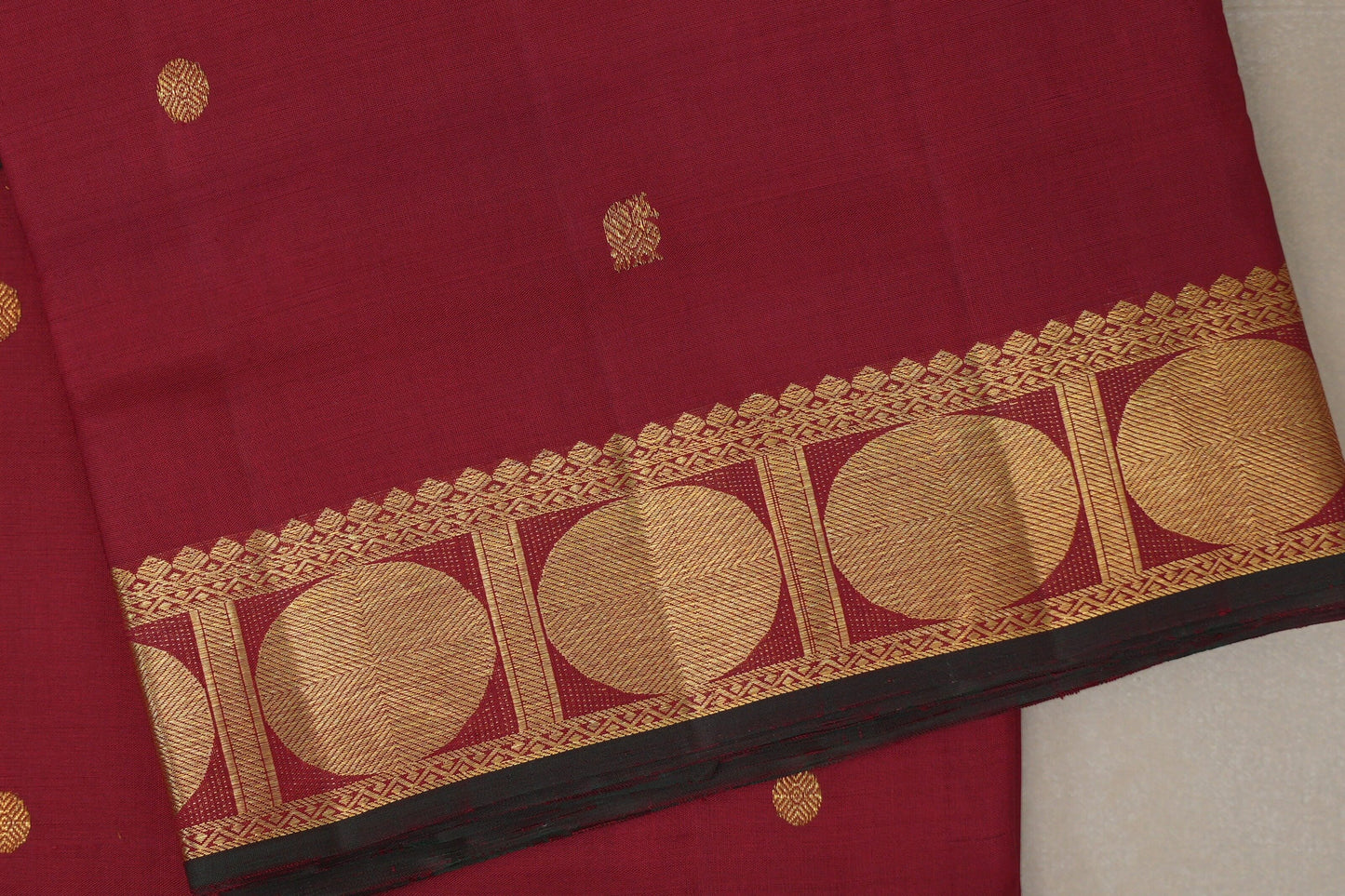 Reddish Maroon Ten Yards Silk Saree by Shreenivas Silks PSSR019226