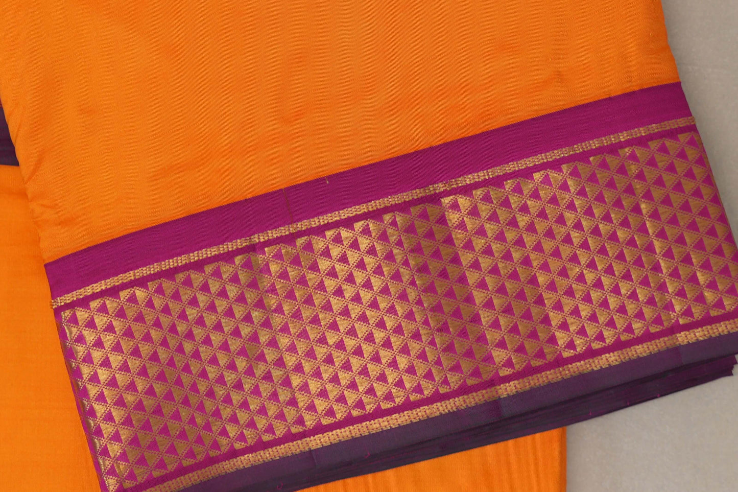 Mango Orange with magenta borders Ten Yards Silk Saree by Shreenivas Silks PSSR019227