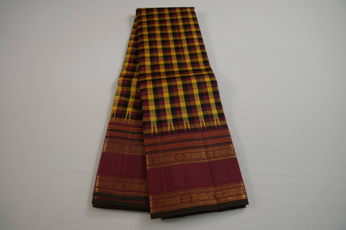 Checked kanchipuram silk saree
