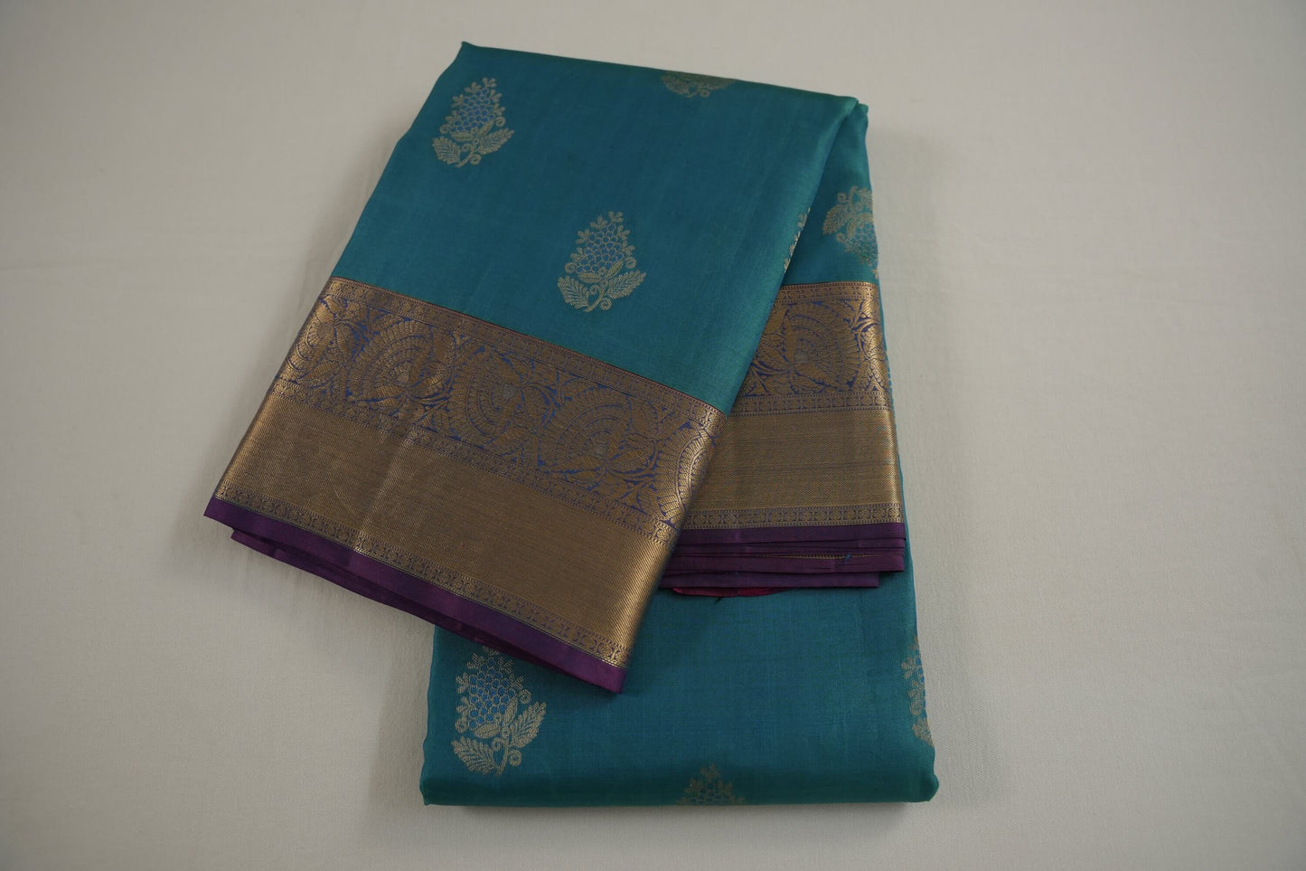 Rama green light weight kanchipuram silk saree