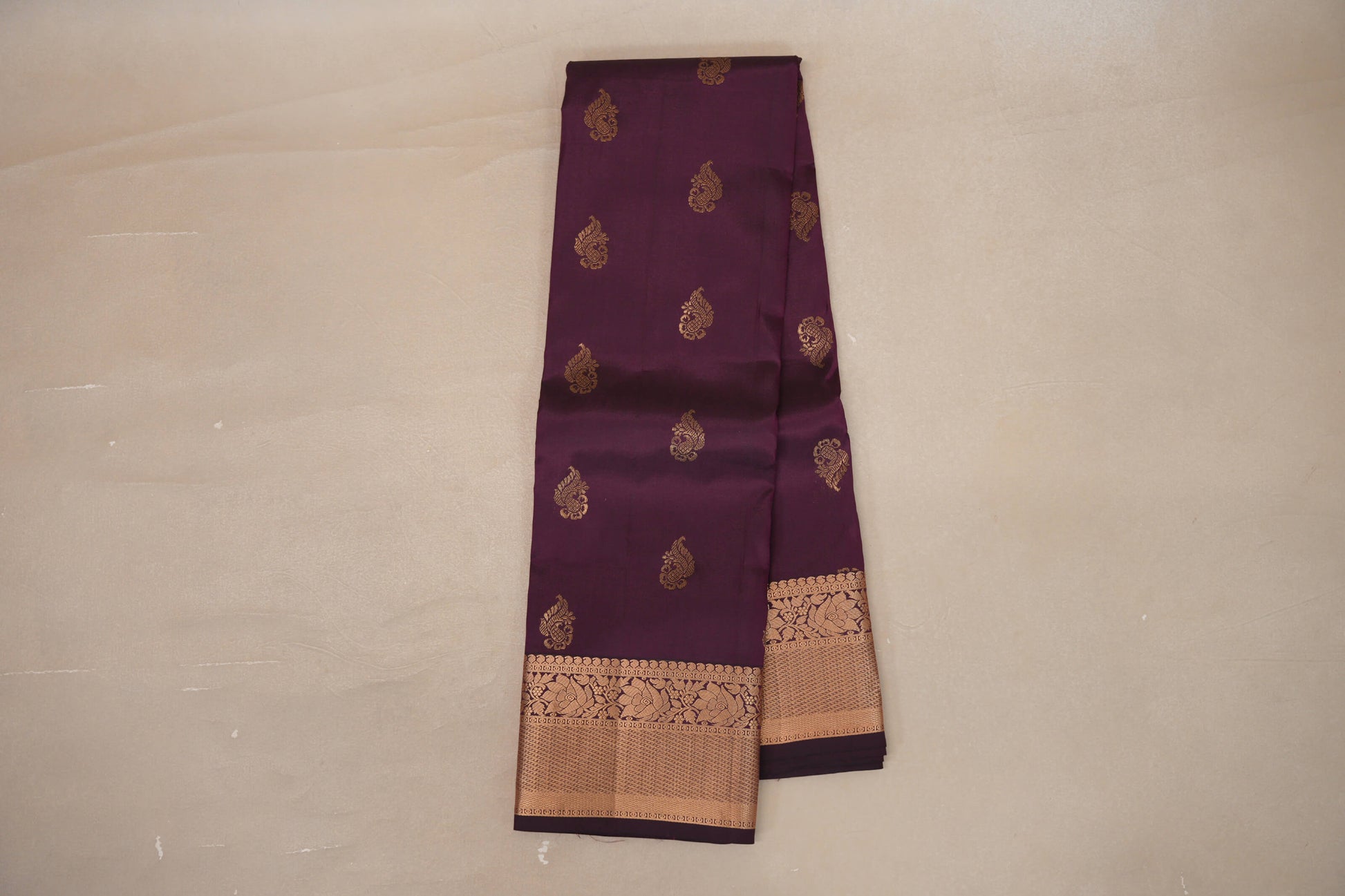 Online Deep Plum Light Weight Kanjivaram Silk Saree