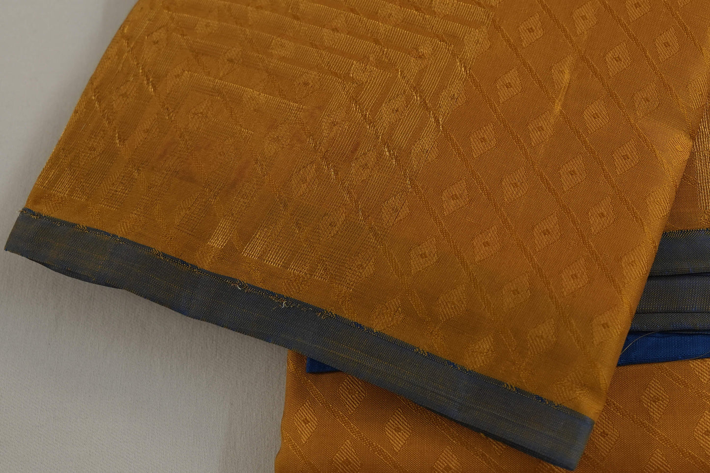 Online light weight kanchipuram silk saree