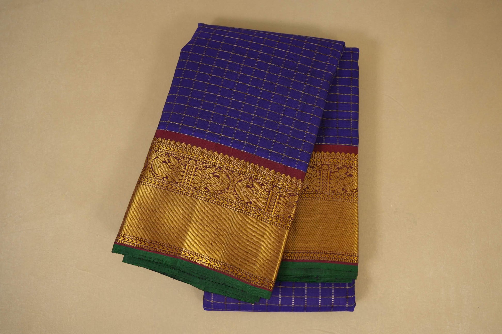 Folded Violet with Maroon Borders Vintage Kanjivaram Silk Saree 