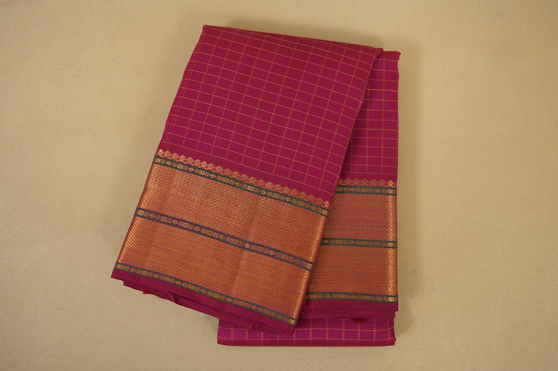 Folded Pink Vintage Kanjivaram Silk Saree 