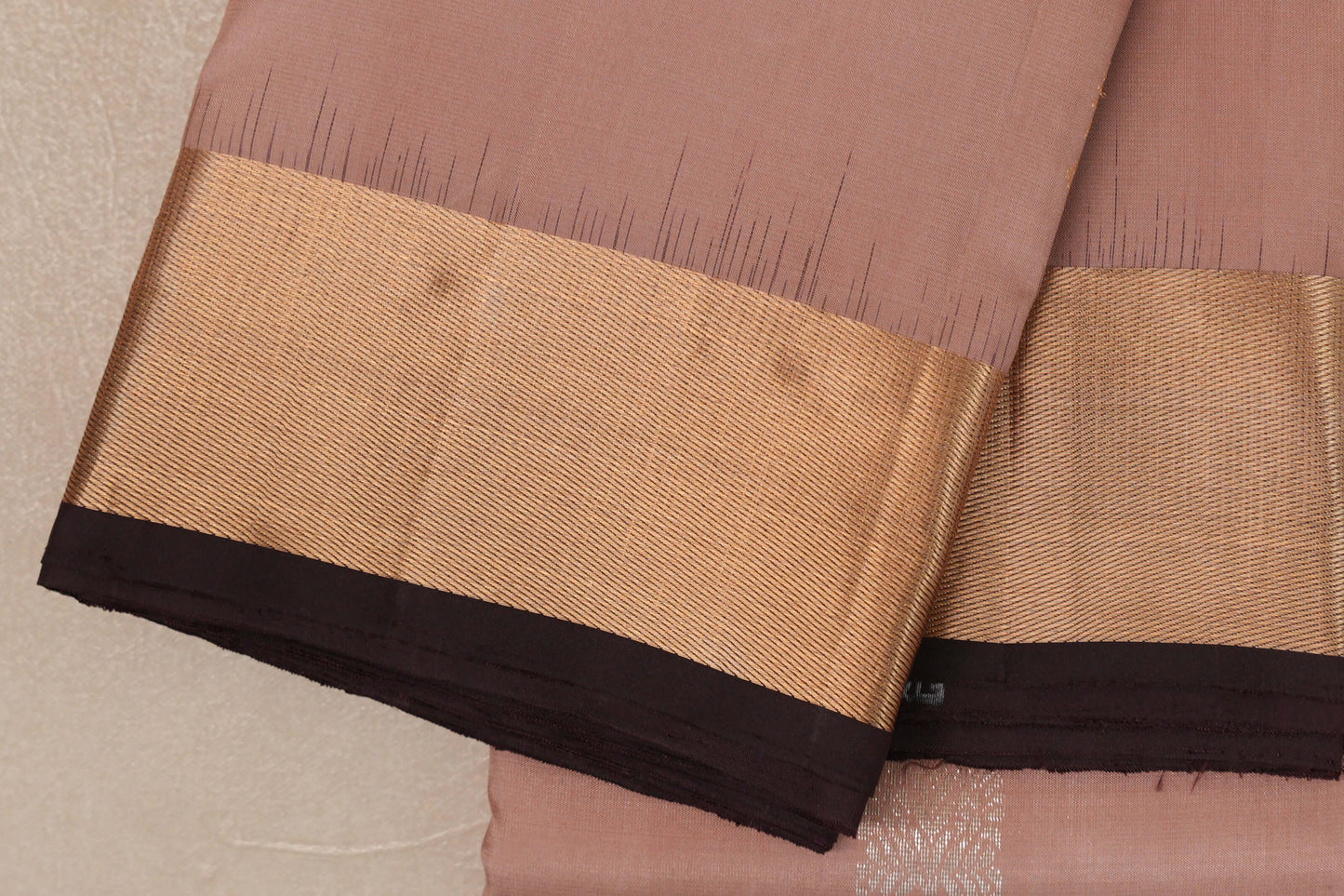 Pastel Onion Pink Light Weight Kanjivaram Silk Saree border
