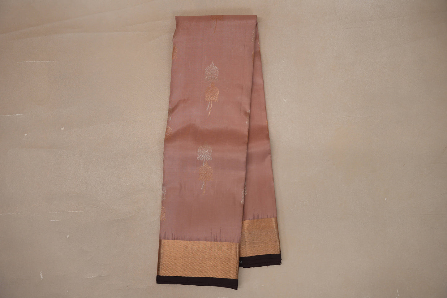 Online Pastel Onion Pink with Dark Coffee Brown Borders Light Weight Kanjivaram Silk Saree