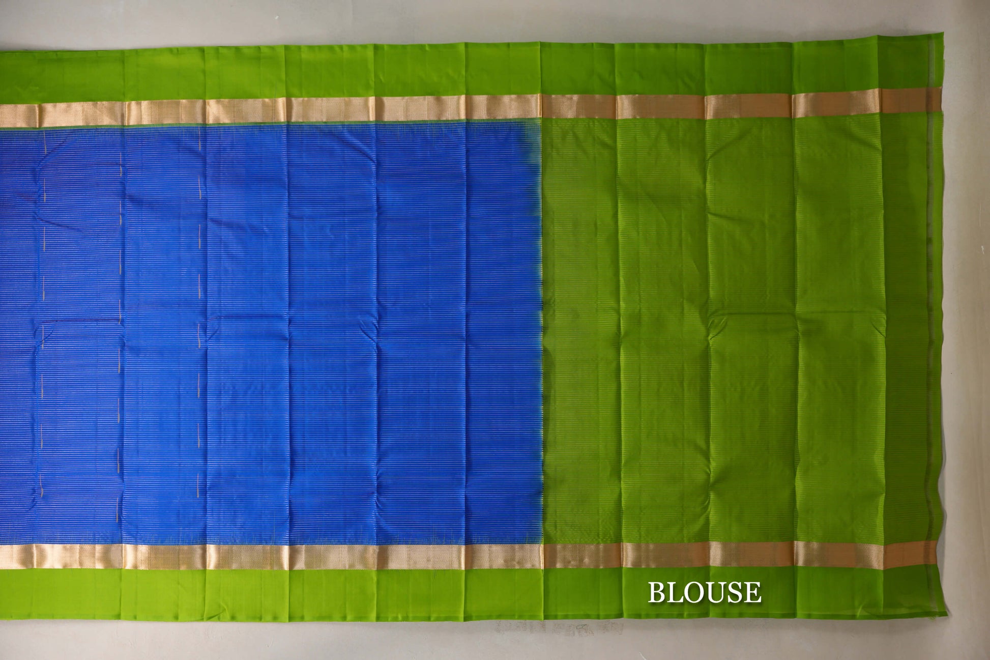 Deep Blue with Parrot Green Borders Light Weight Kanjivaram Silk Saree blouse