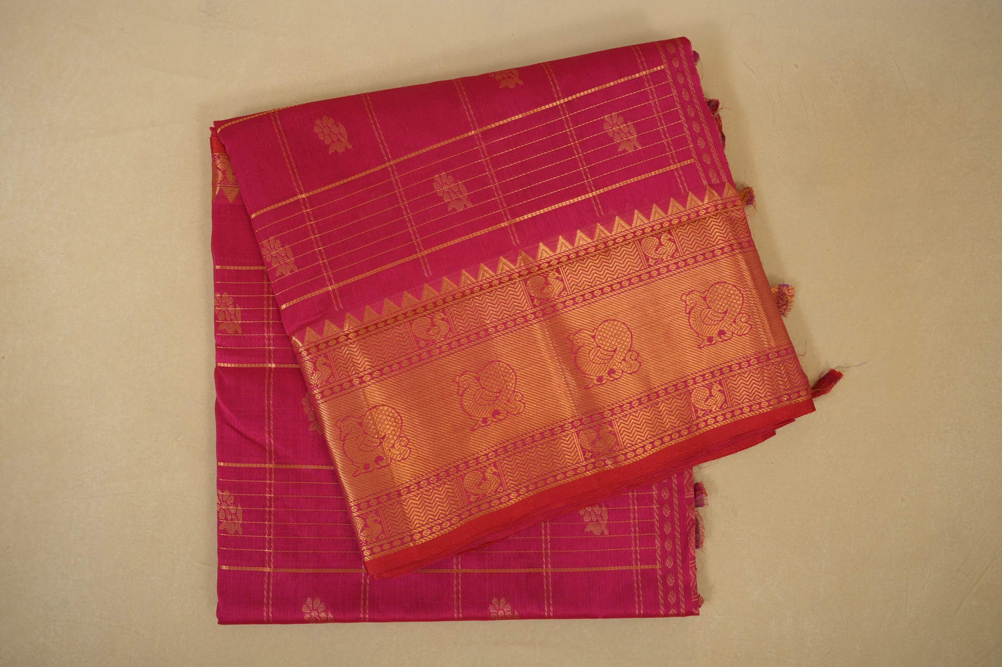 Folded Pink Silk Cotton Saree 