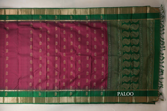 Deep Magenta with Emerald Green Borders Light Weight Kanjivaram Silk Saree paloo