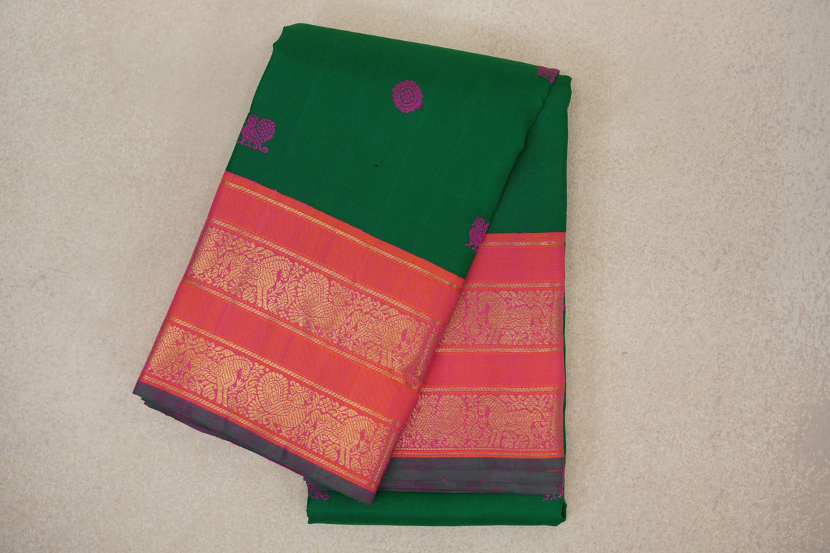 Emerald Green with Dual Tone of Orange and Pink Rettai Pettu Borders with Green Selvedge Vintage Kanjivaram Silk Saree by Shreenivas Silks PSSR0110373