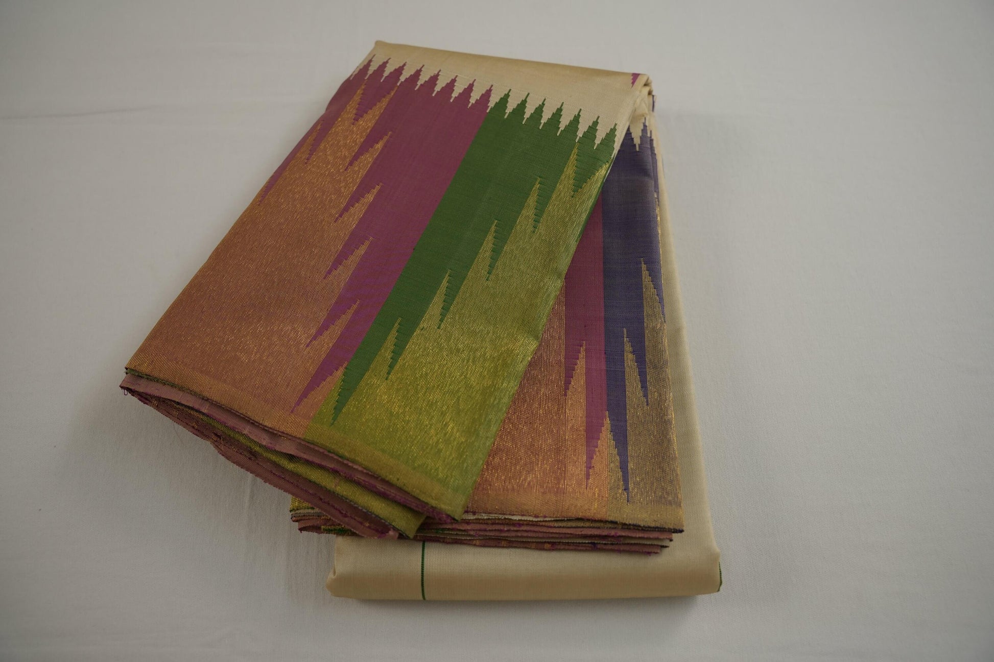 Beige kanchipuram silk saree