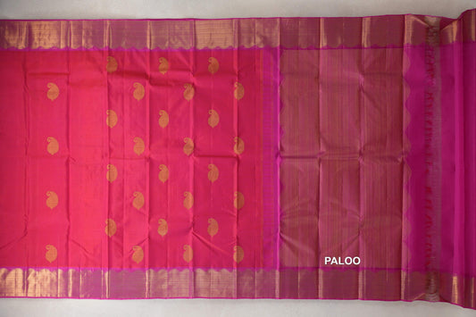 Orangish Pink with Magenta Borders Vintage Kanjivaram Silk Saree by Shreenivas Silks paloo