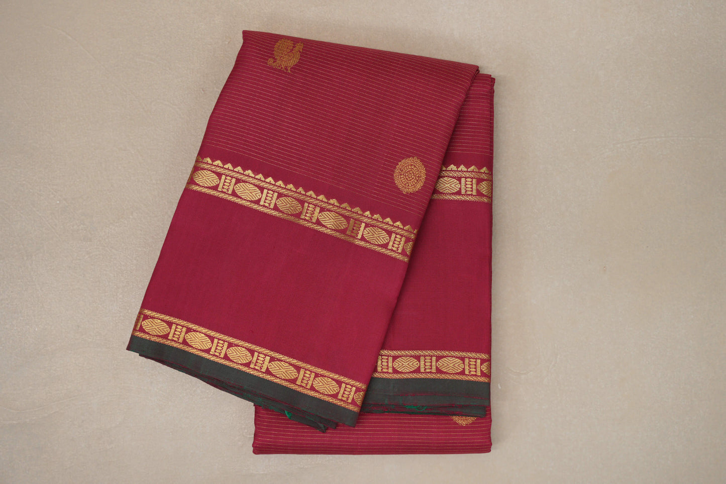 Reddish Pink Vaira Oosi with Rettai Pettu Borders Vintage Kanjivaram Silk Saree