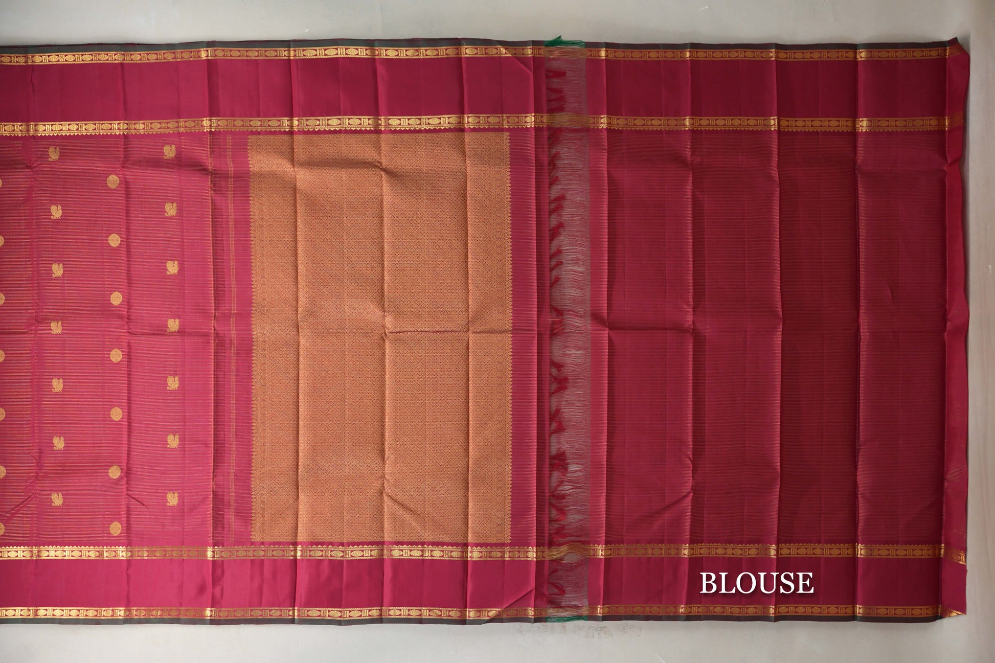 Reddish Pink Vaira Oosi with Rettai Pettu Borders Vintage Kanjivaram Silk Saree blouse
