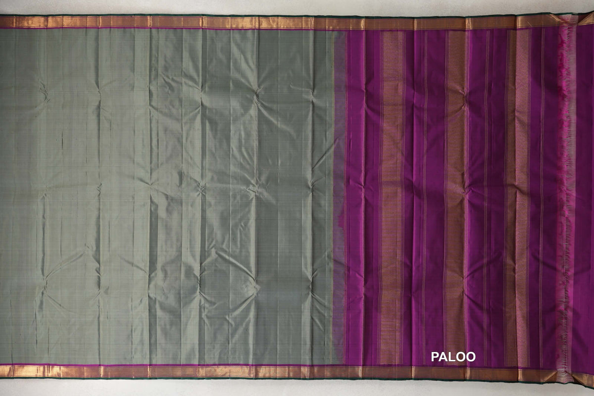 Moss Green with Magenta Borders Vintage Kanjivaram Silk Saree by Shreenivas Silks paloo