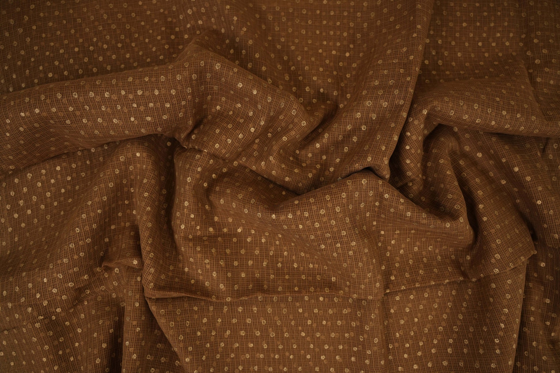 Brown Kotak Doria Saree body