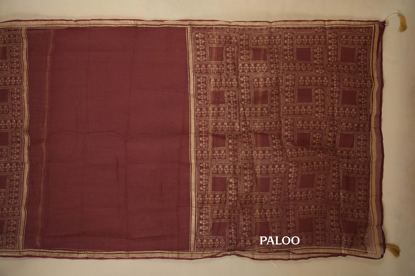 Maroon Kotak Doria saree paloo