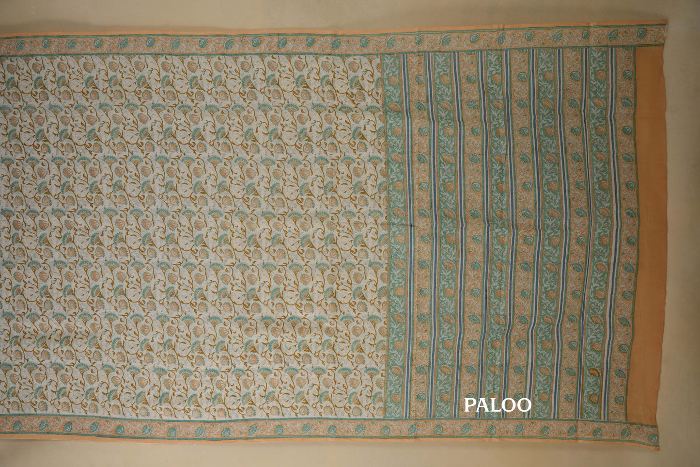 Off-white with Peach Borders Cotton Saree paloo