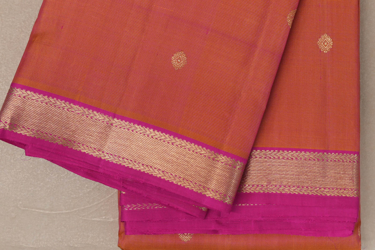 Dual Tone of Yellow and Pink Vintage Kanjivaram Silk Saree by Shreenivas Silks PSSR019299