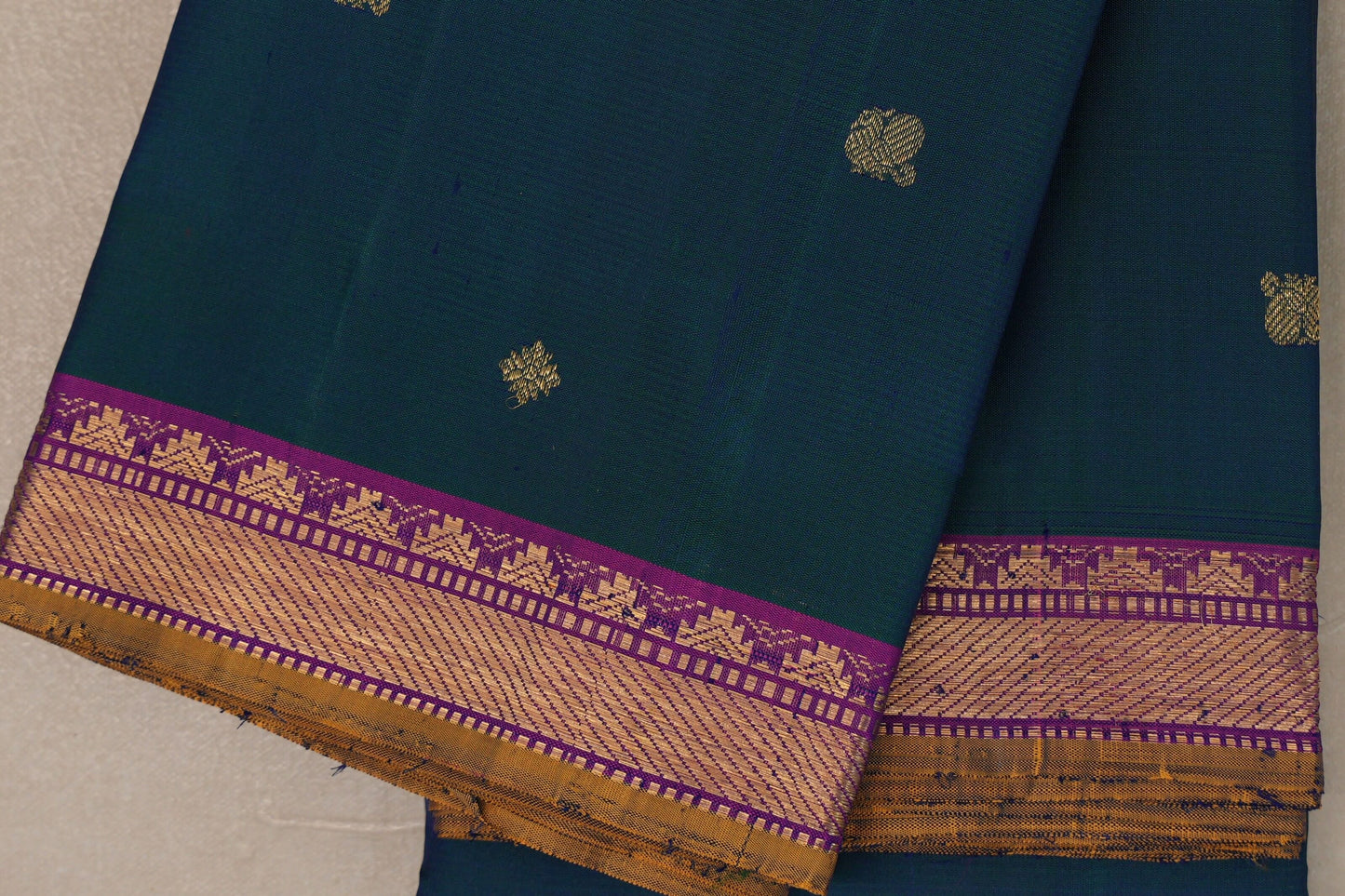 Deep Peacock Blue Vintage Kanjivaram Silk Saree by Shreenivas Silks PSSR019300