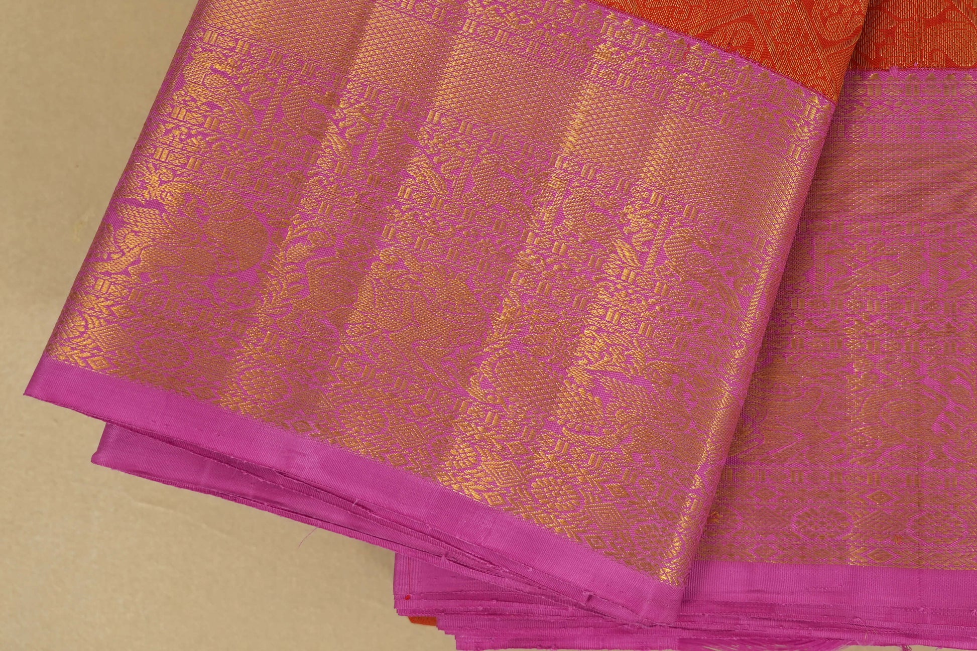 Red with Pink Borders Vintage Kanjivaram Silk Saree borders