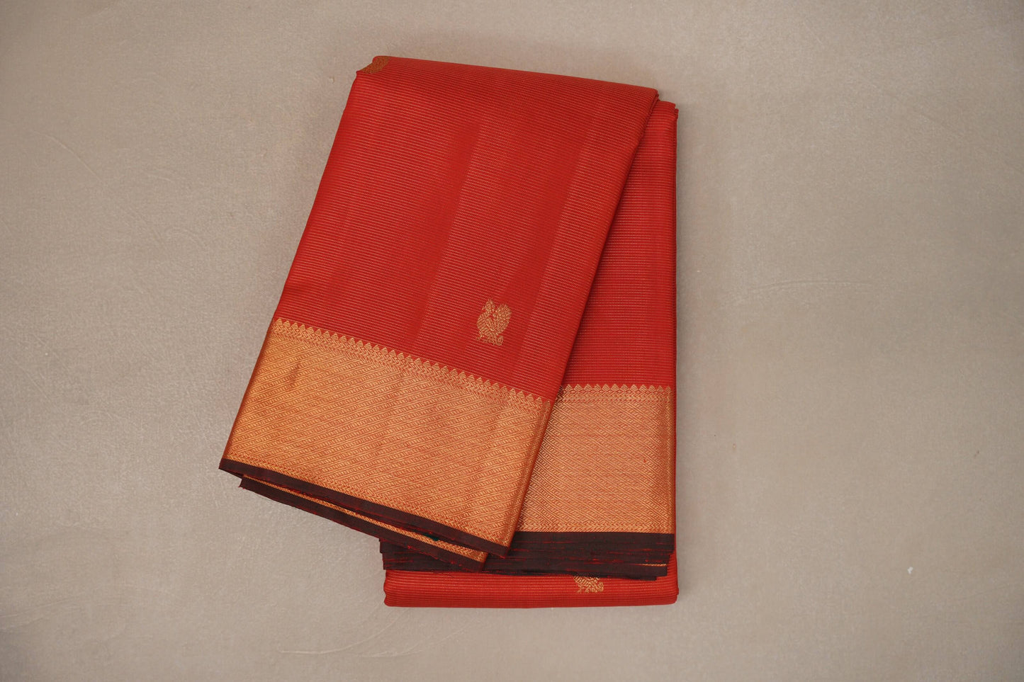 Chilli red Vintage Kanjivaram Silk Saree by Shreenivas Silks PSSR019308