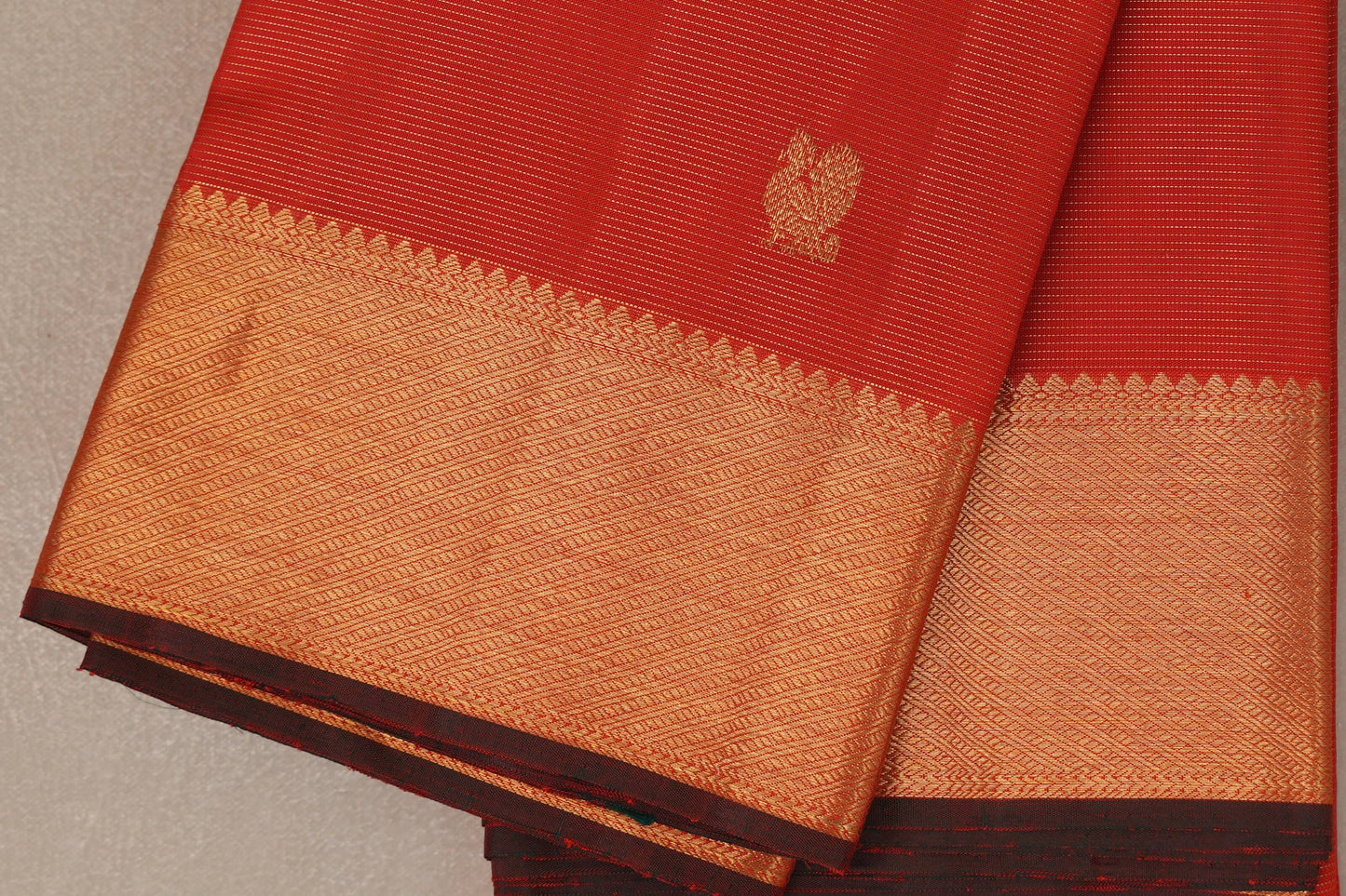 Chilli red Vintage Kanjivaram Silk Saree by Shreenivas Silks PSSR019308