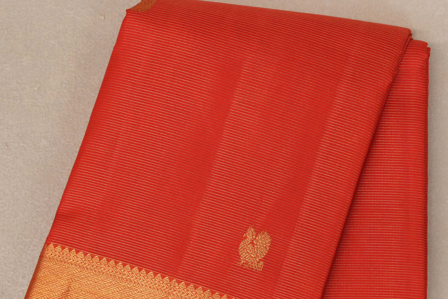Chilli red Vintage Kanjivaram Silk Saree by Shreenivas Silks PSSR019308