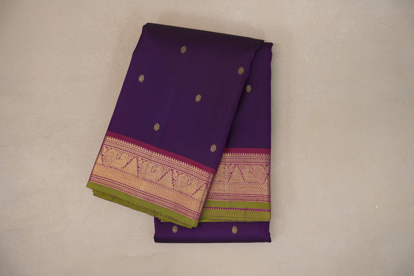 Deep purple Vintage Kanjivaram Silk Saree by Shreenivas Silks PSSR019311