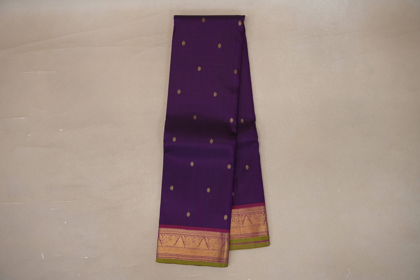 Deep purple Vintage Kanjivaram Silk Saree by Shreenivas Silks PSSR019311