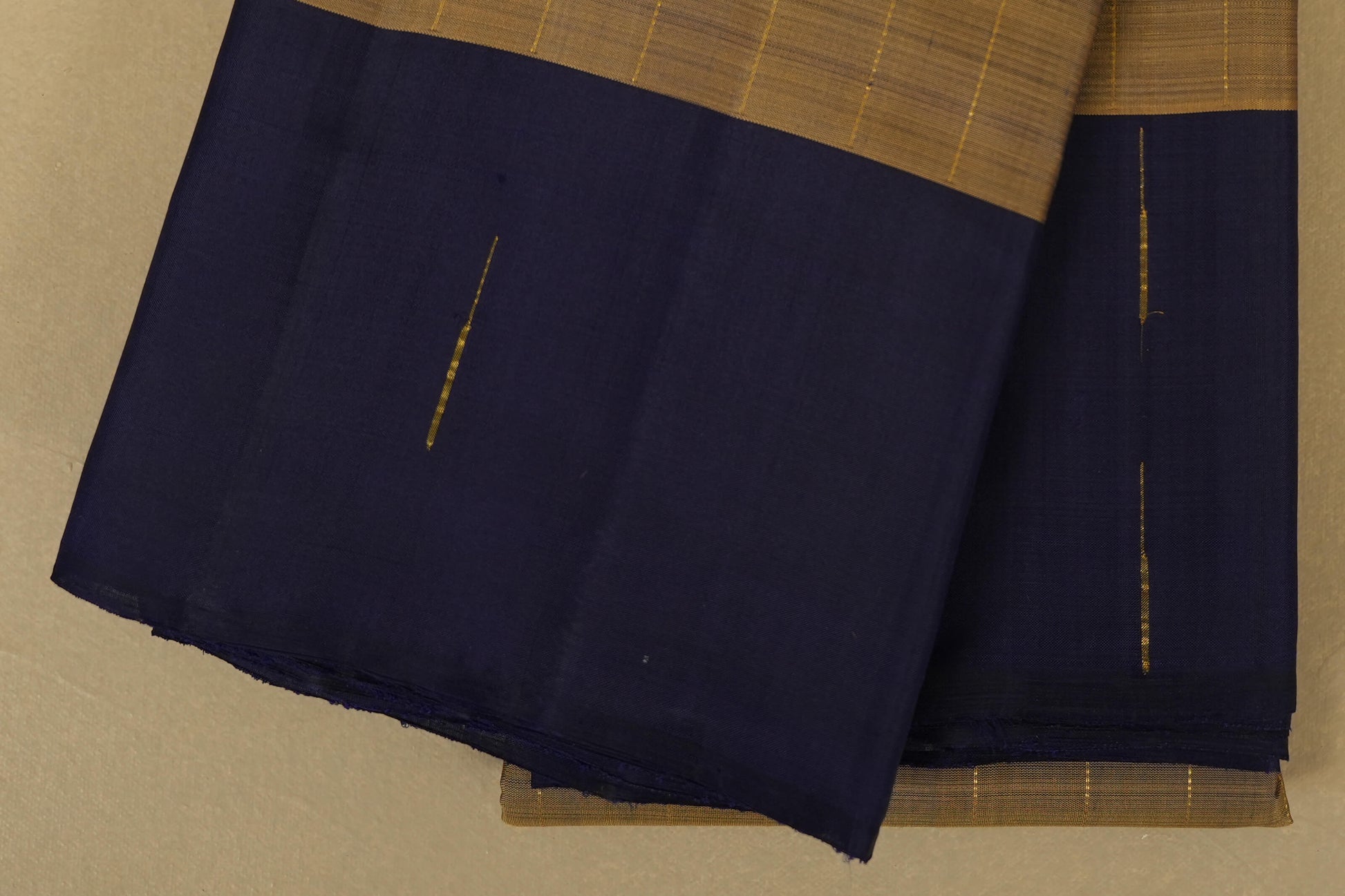 Beige with Dark Blue Borders Vintage Kanjivaram Silk Saree borders