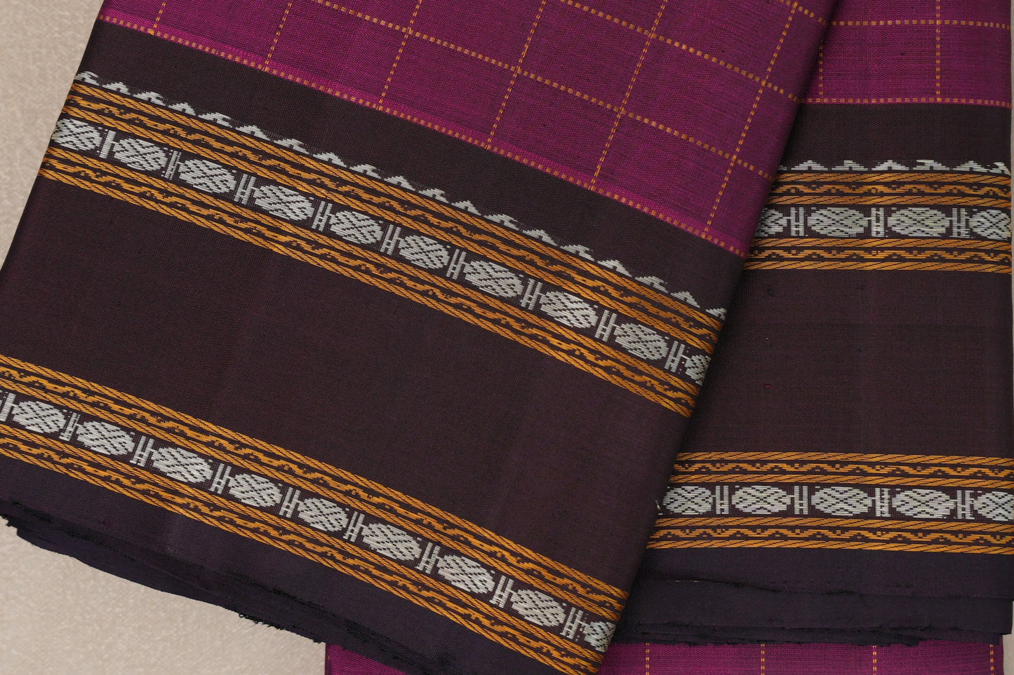 Deep magenta Vintage Kanjivaram Silk Saree by Shreenivas Silks PSSR019316