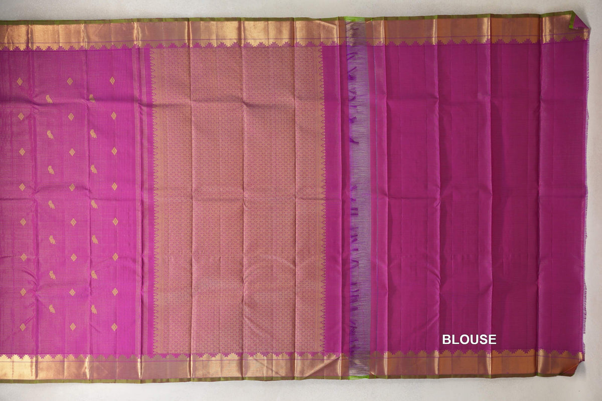 folded Bright Magenta Pink Vintage Kanjivaram Silk Saree blouse