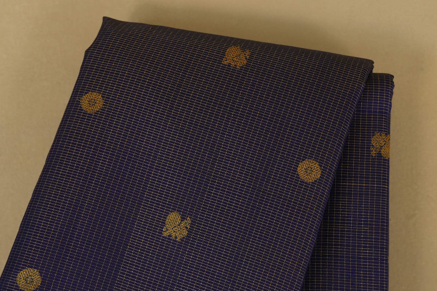 Blue Small Zari Checks Vintage Kanjivaram Silk Saree body