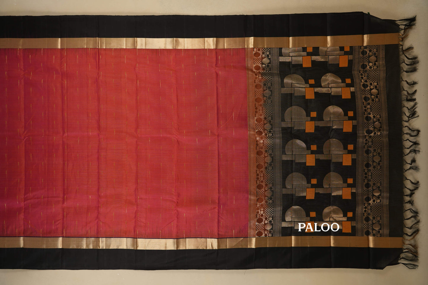 Pinkish Orange with Black Borders Light Weight Kanjivaram Silk Saree paloo