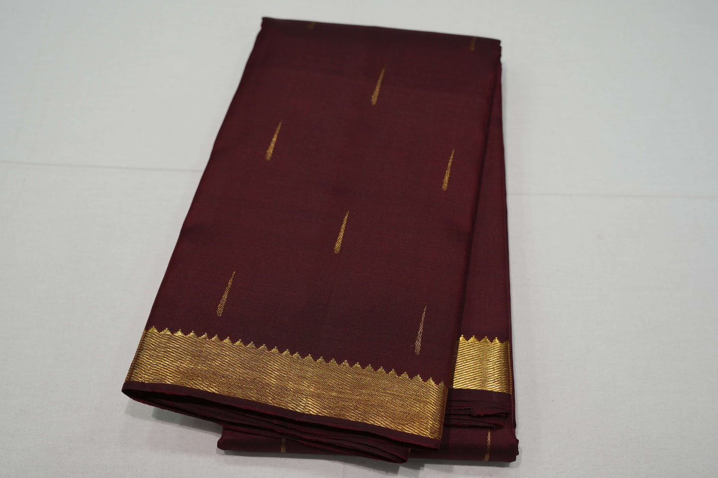 Maroon vintage kanchipuram silk saree