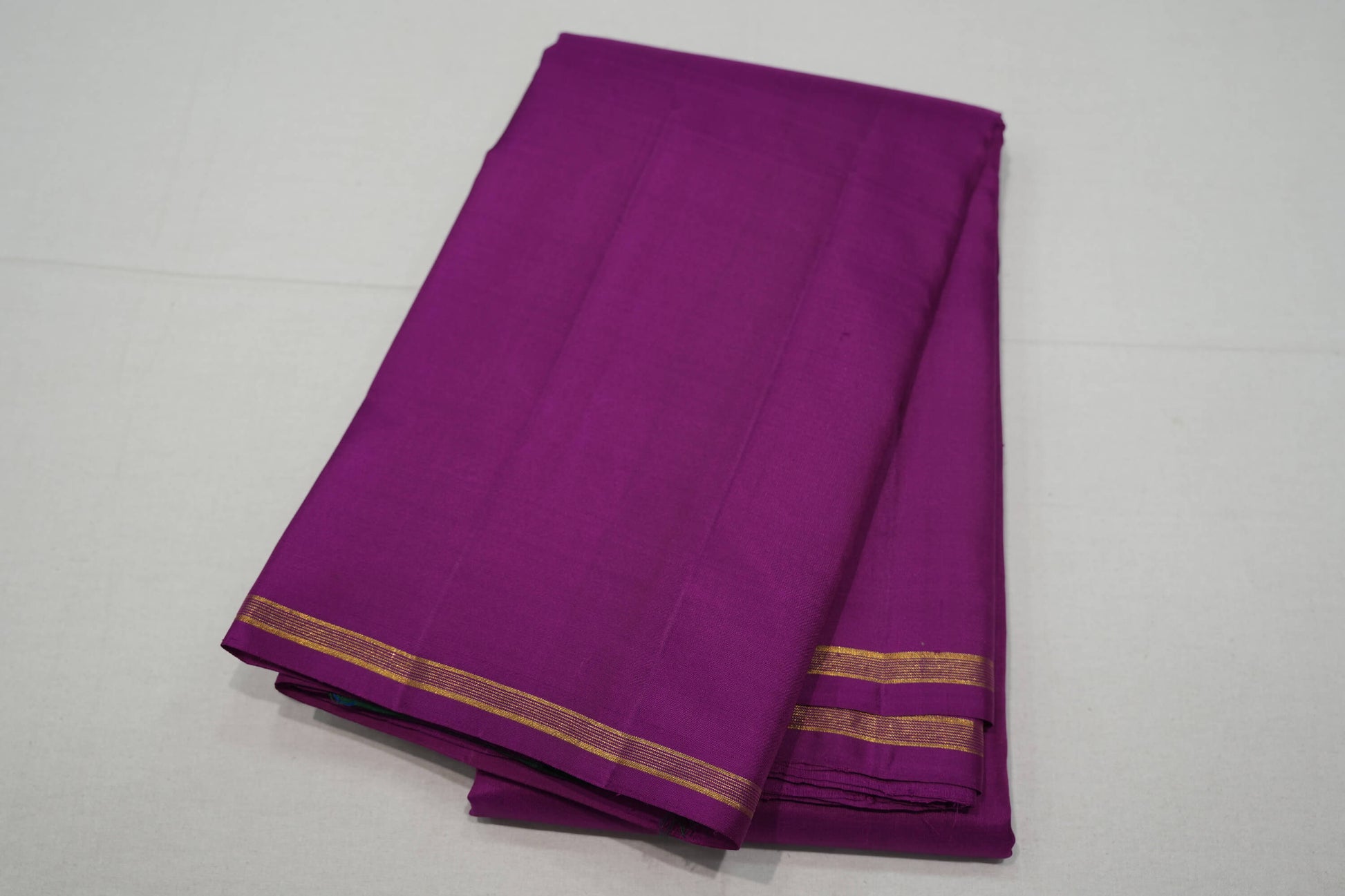 Magenta vintage kanchipuram silk saree