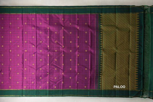 Deep Magenta Vintage Kanjivaram Silk Saree paloo